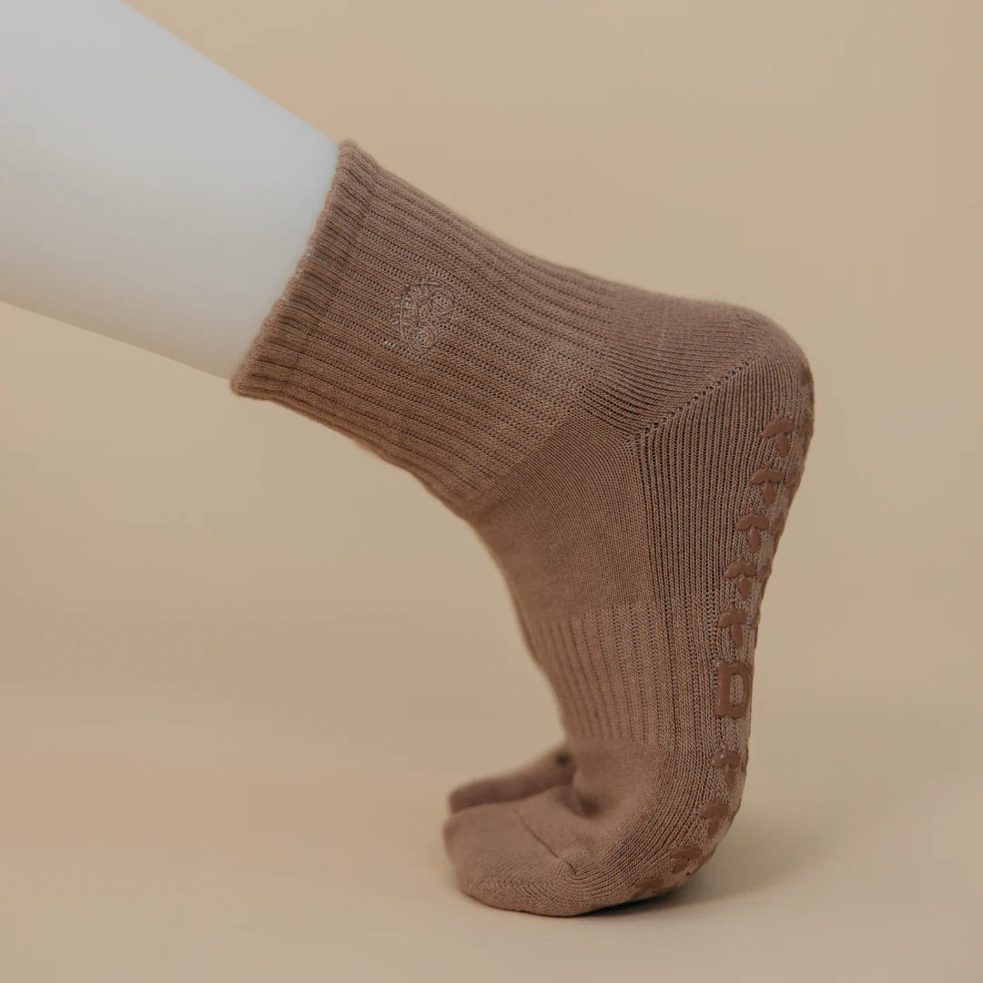 The Daily Grind Grip Sock | Classic Crew