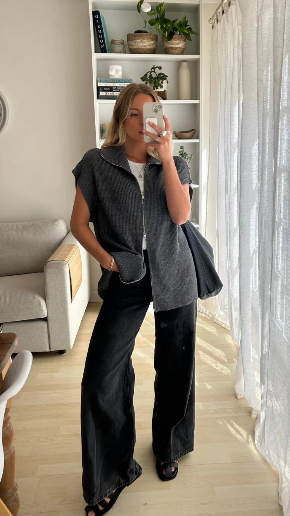 Millie | Sleeveless Knit Cardigan