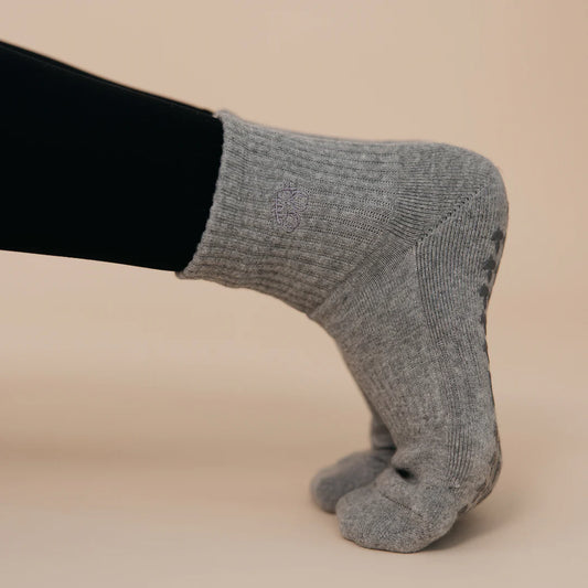 The Daily Grind Grip Sock | Classic Crew