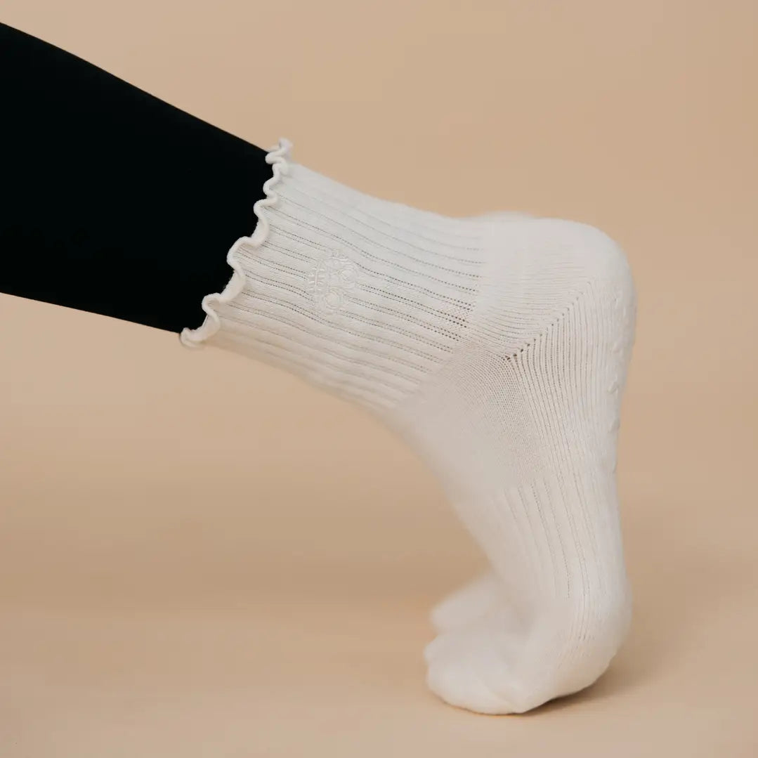 The Daily Grind Grip Sock | Ruffle
