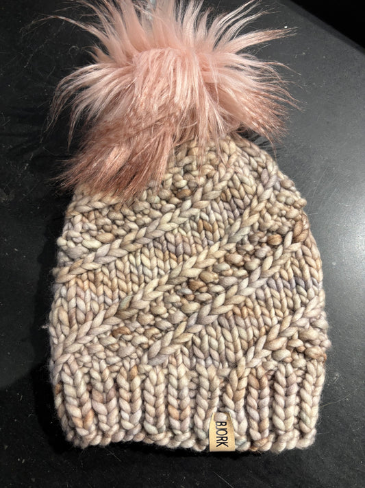 Fura | Hat With Pom Pom