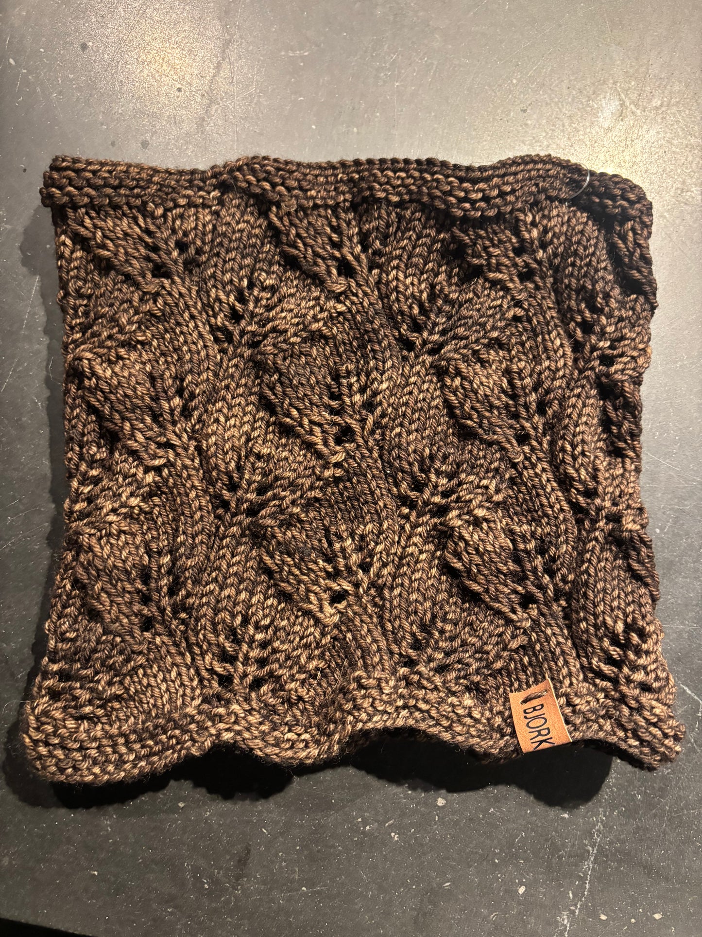 Fínt | Hand Knit Cowl