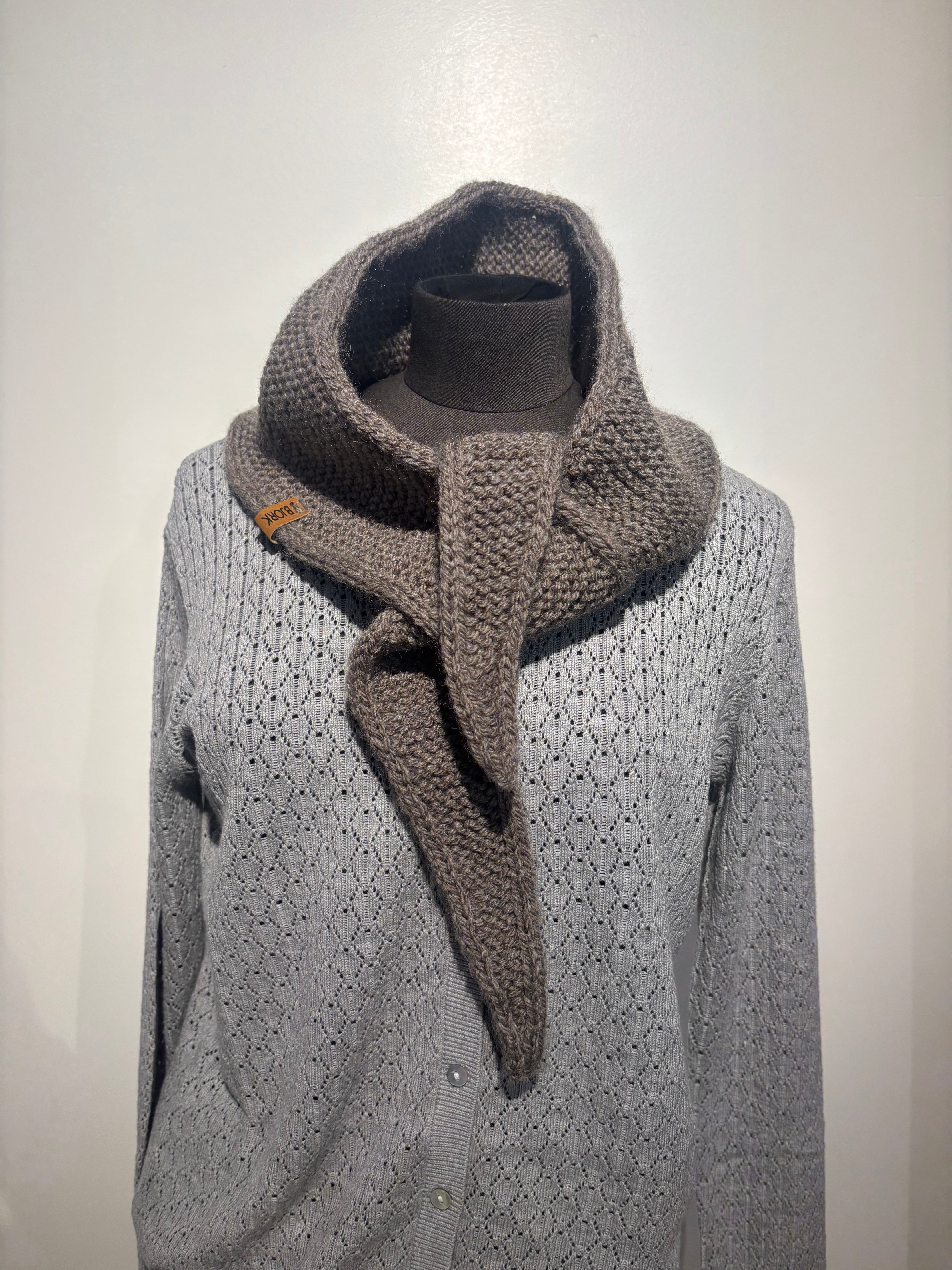Fia | Hand Knit Scarf