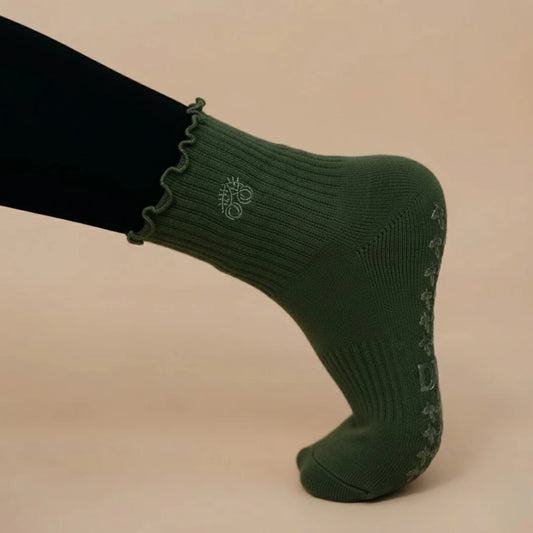 The Daily Grind Grip Sock | Ruffle