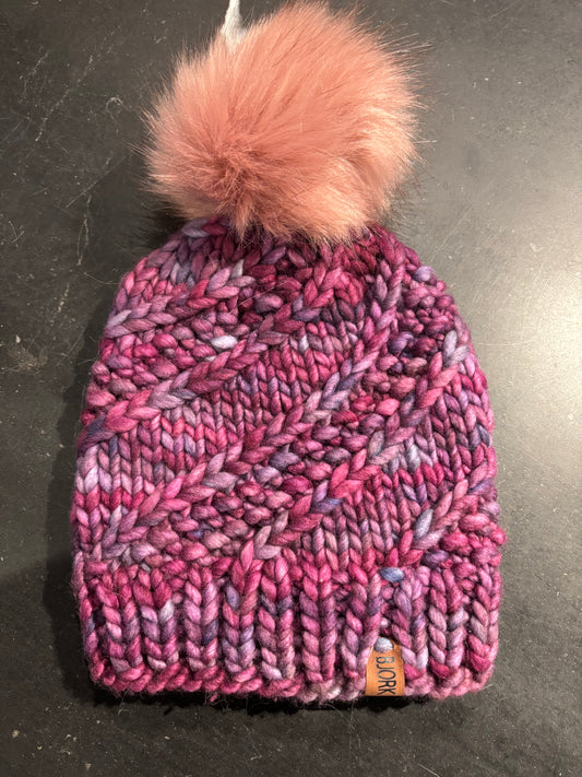 Fura | Hat With Pom Pom