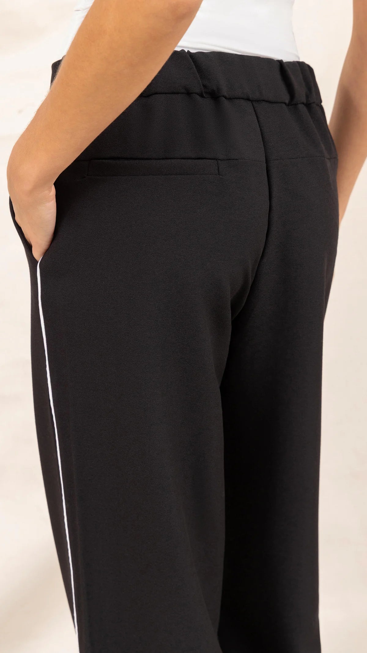 Kim Trouser