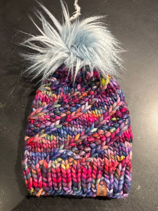 Fura | Hat With Pom Pom