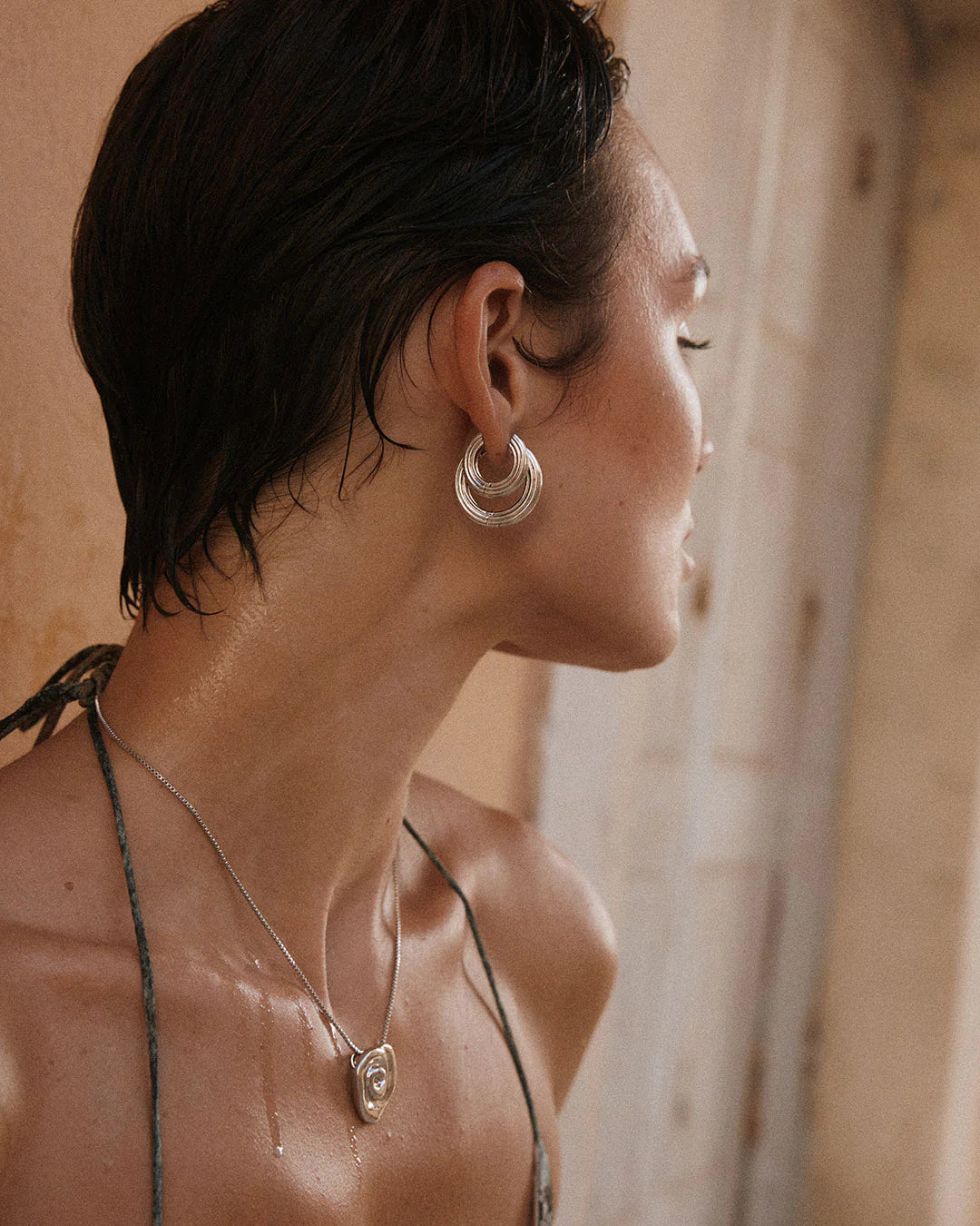 The Mini Ridged Amalfi Hoops