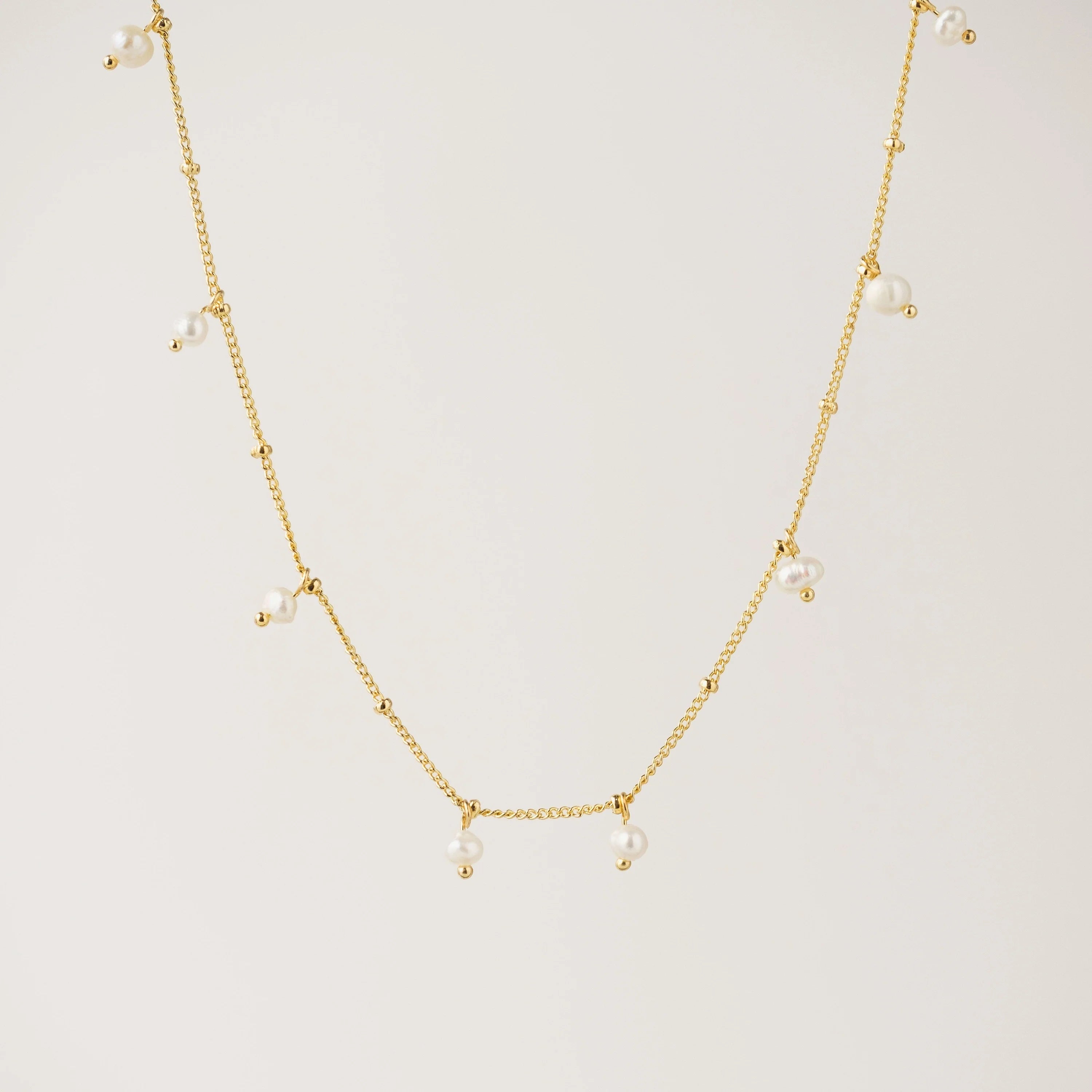 Dot | Pearl Necklace