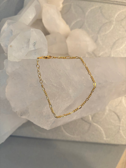 Finny | Figaro Chain Bracelet