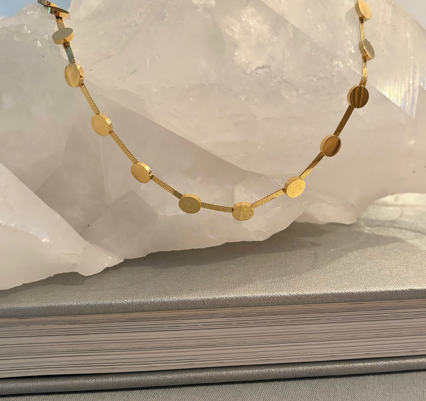 Lori | Chocker Necklace