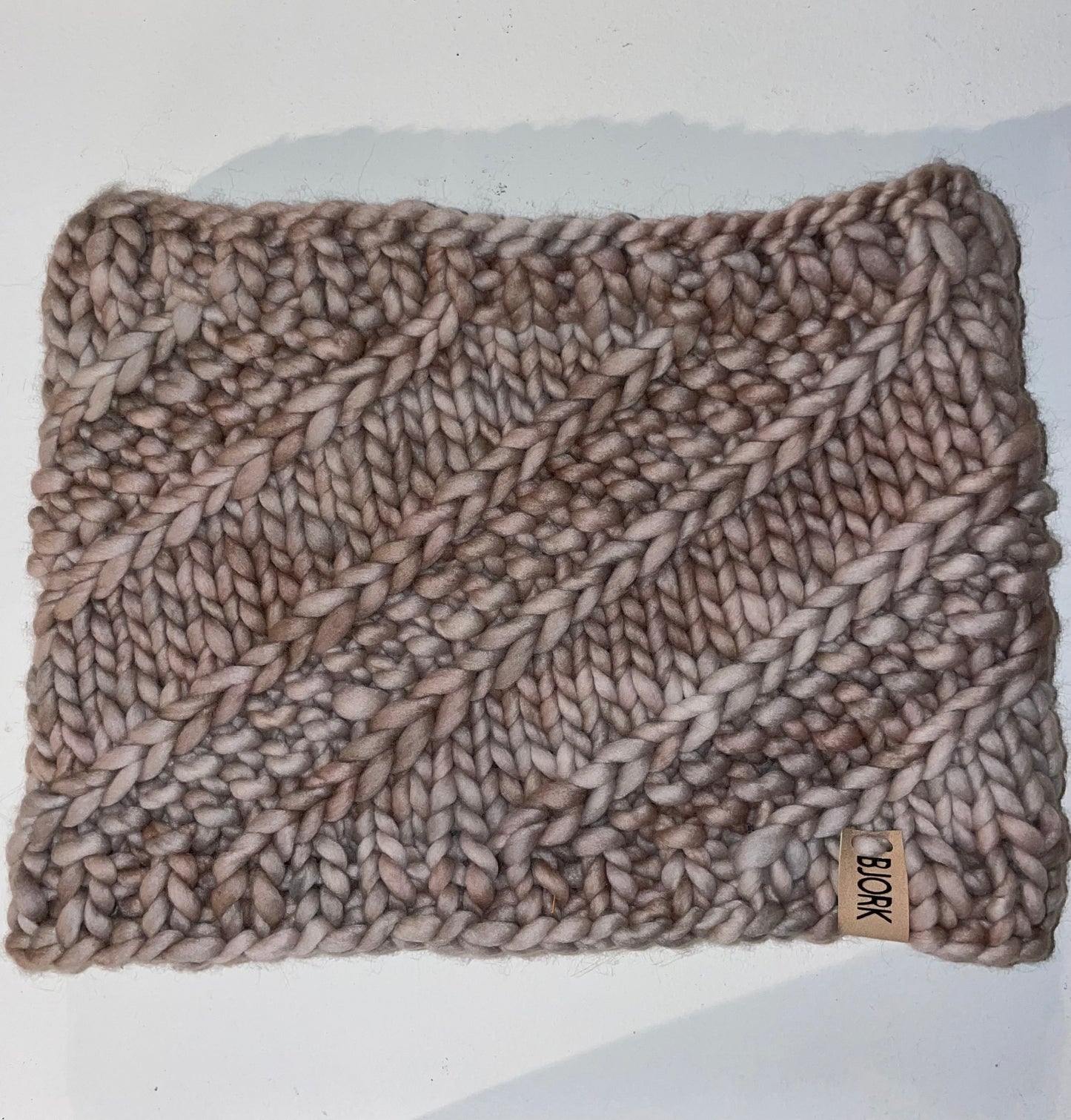 Fura | Cowl