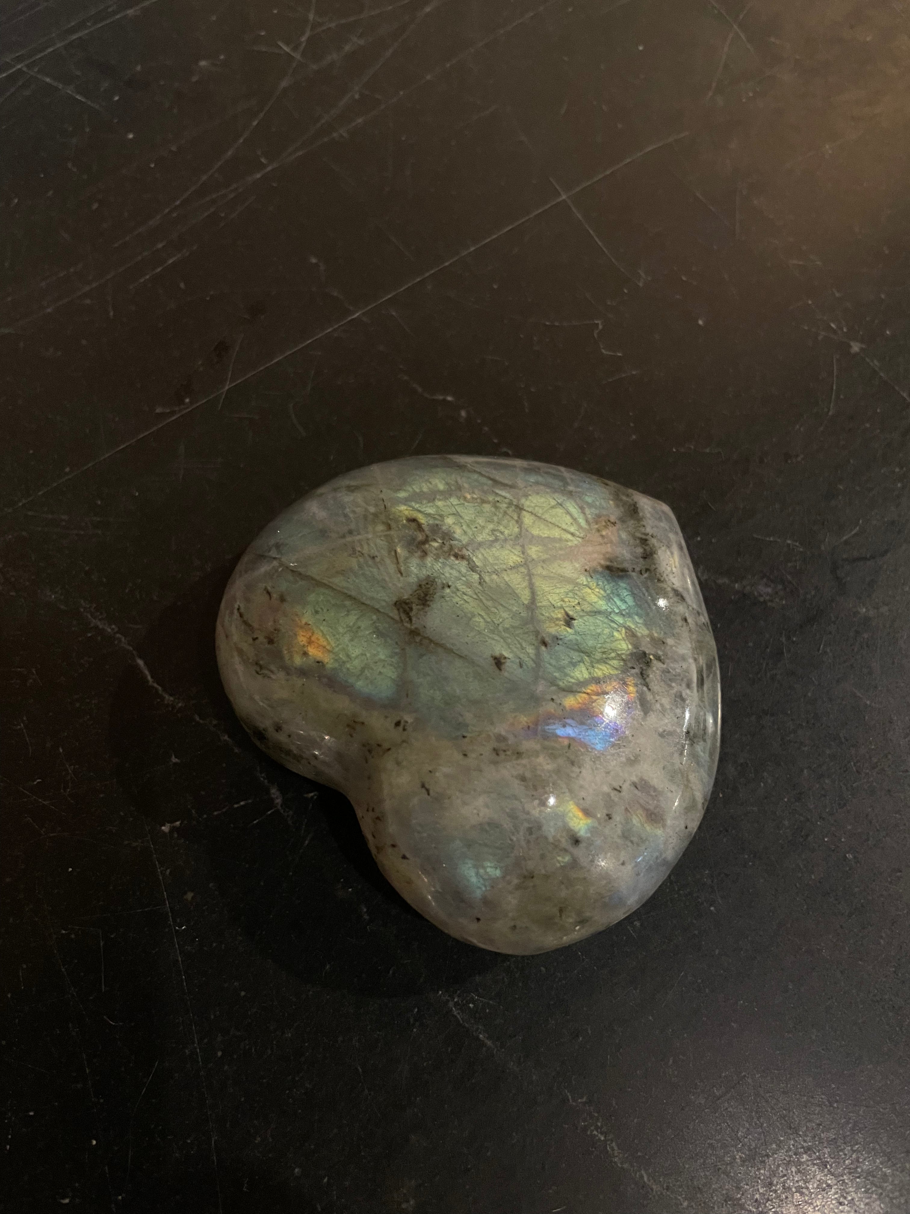 Labradorite Heart | Medium