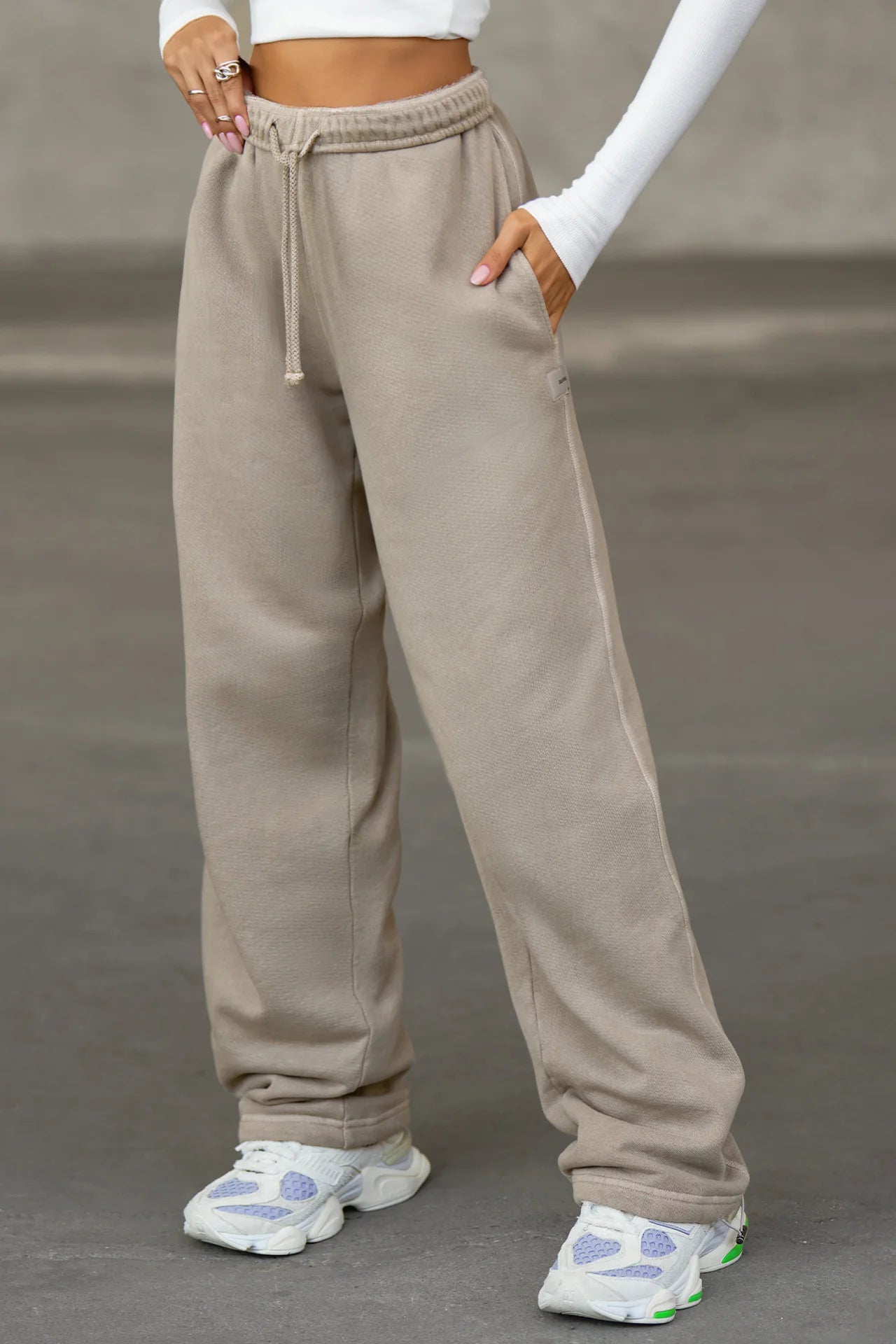 Oversized Straight Leg Jogger