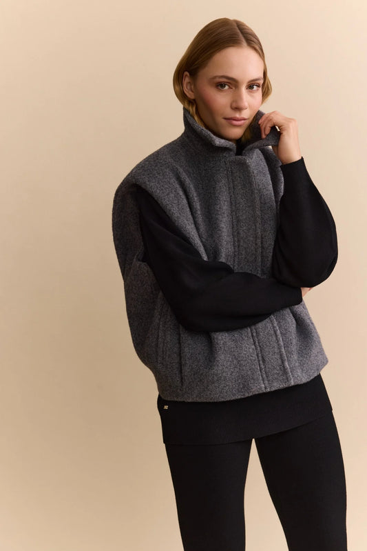 Jolie | Wool Zip Up Vest