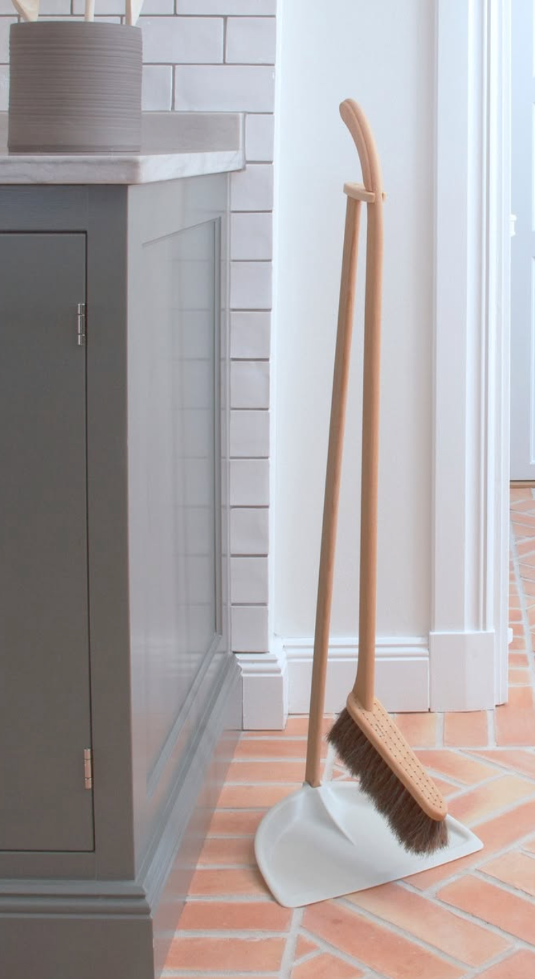 Dustpan + Brush Set | Beechwood