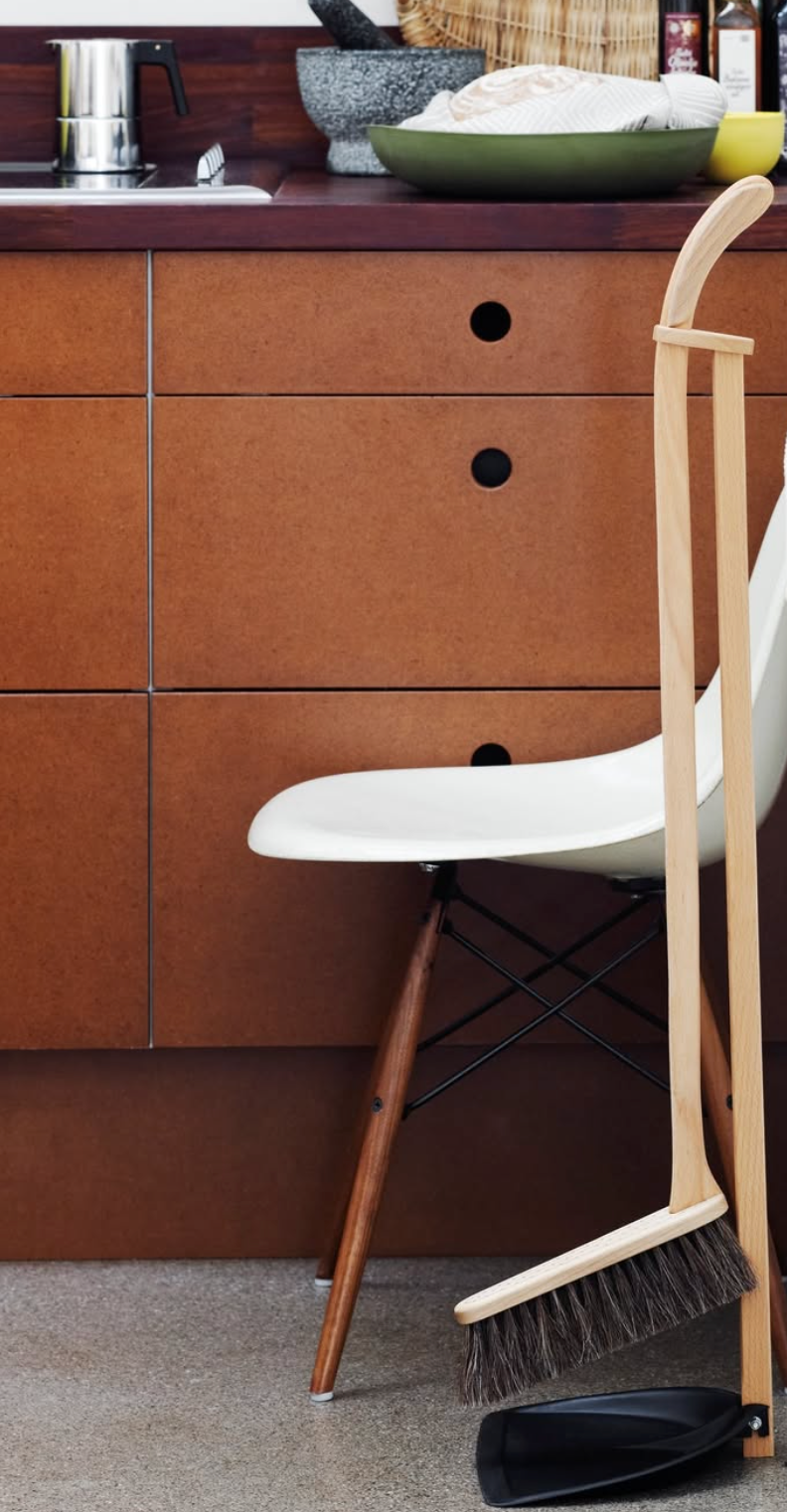 Dustpan + Brush Set | Beechwood