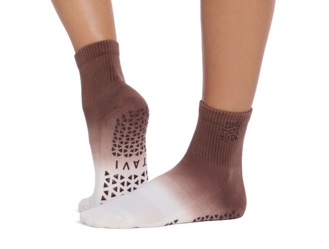 Aria | Crew Grip Socks