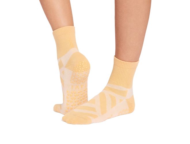 Aria | Crew Grip Socks
