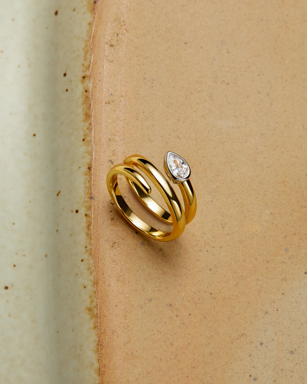 Marais Coil Ring