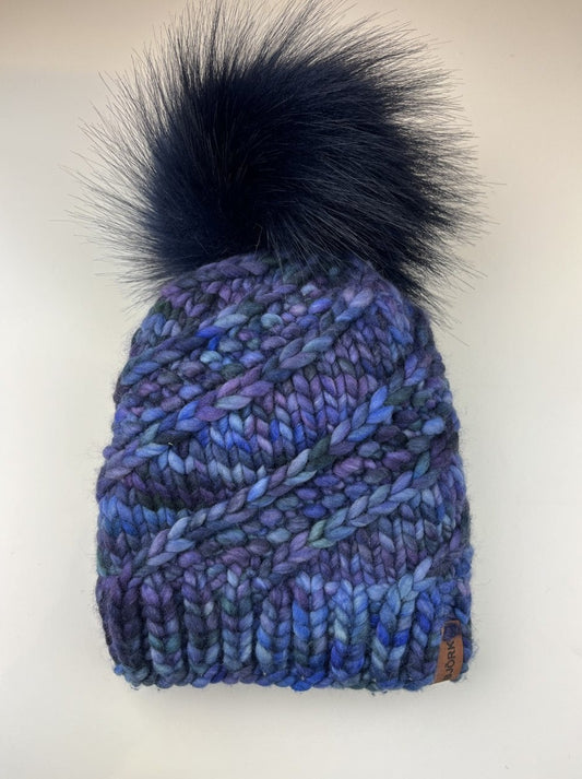 Fura | Hat With Pom Pom